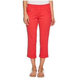 NWT JAG pull on straight crop jeans